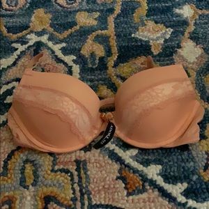 NWT Pretty Peachy Adore Me Bra